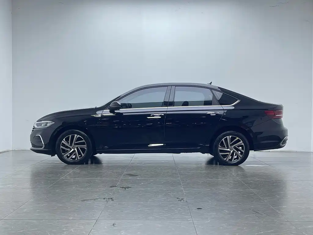 Volkswagen Lavida — миниатюра 8