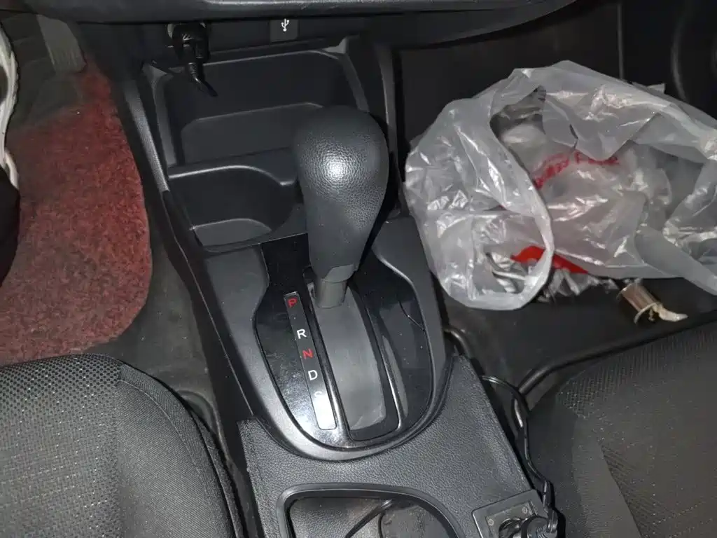 Honda Fit — миниатюра 7