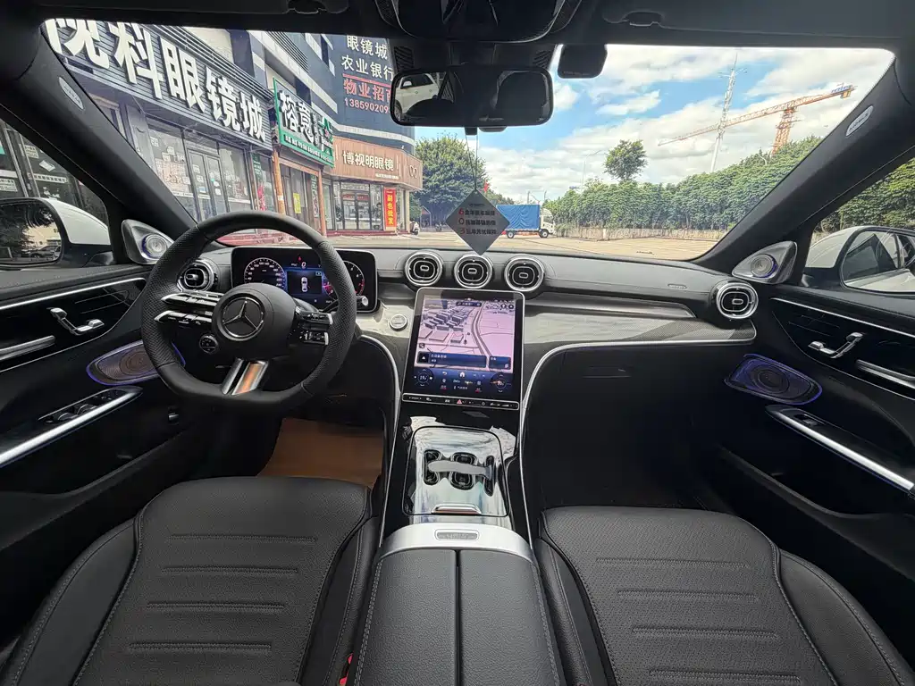 Mercedes-Benz C-Class — миниатюра 5