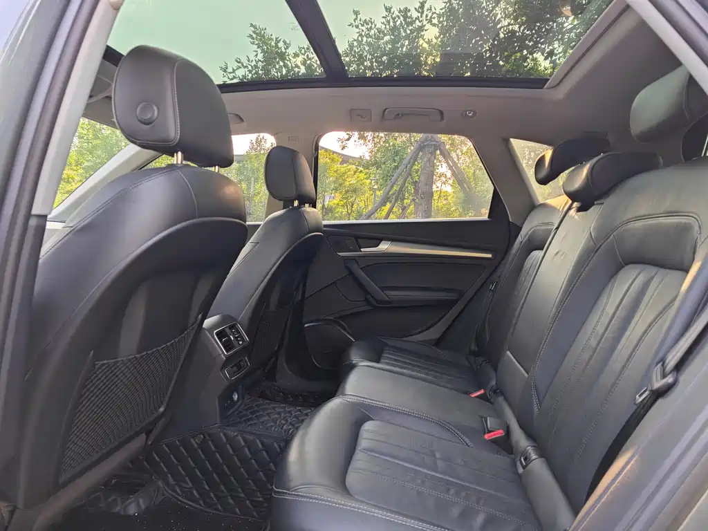 Audi Q5L — миниатюра 8
