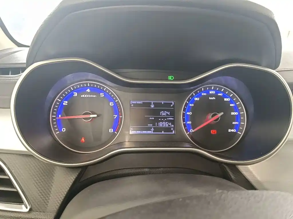 Geely Vision — миниатюра 12