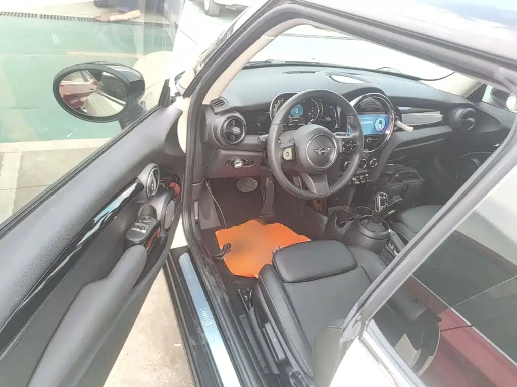MINI Mini — миниатюра 16