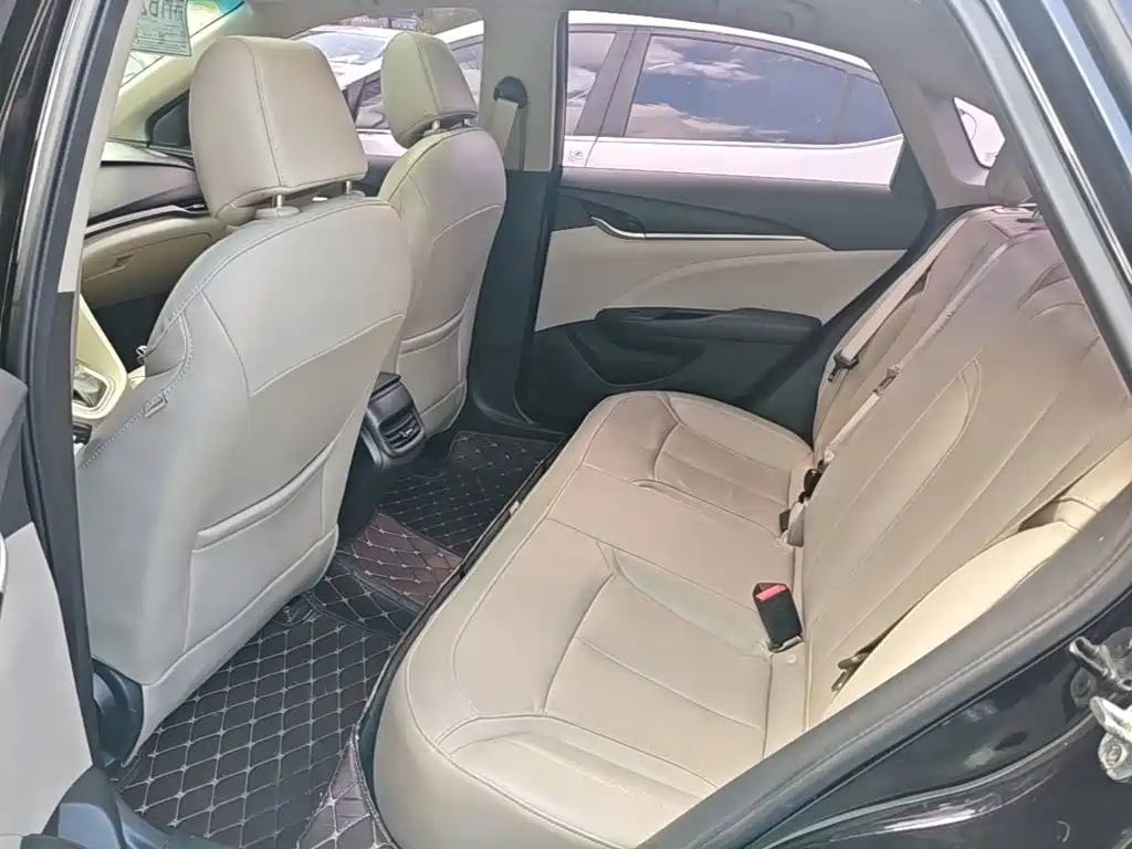 Buick Excelle — миниатюра 13