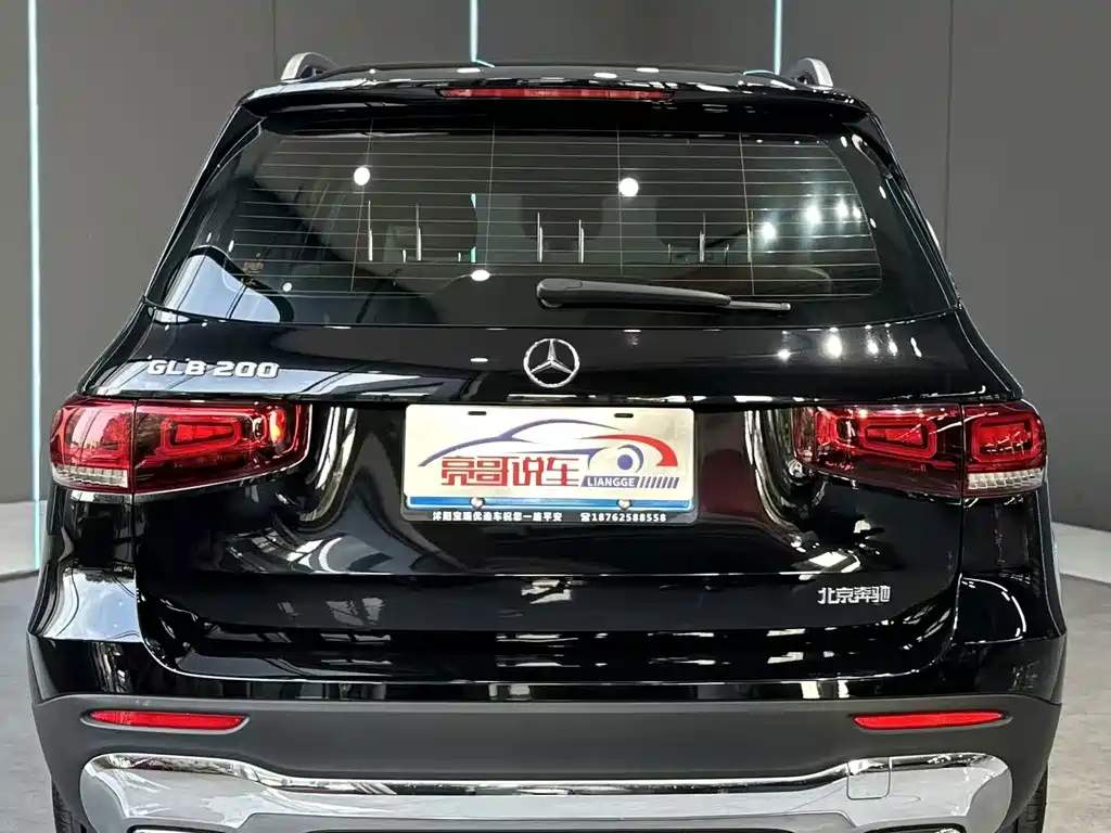 Mercedes-Benz GLB — миниатюра 7