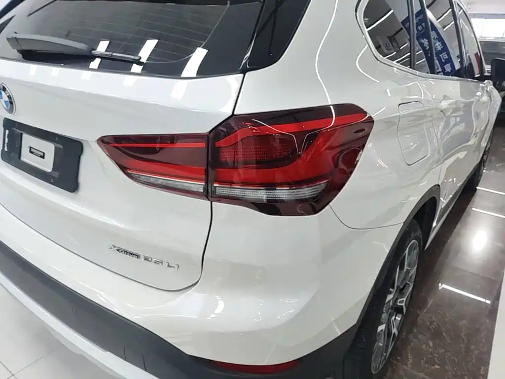 BMW X1 — миниатюра 8