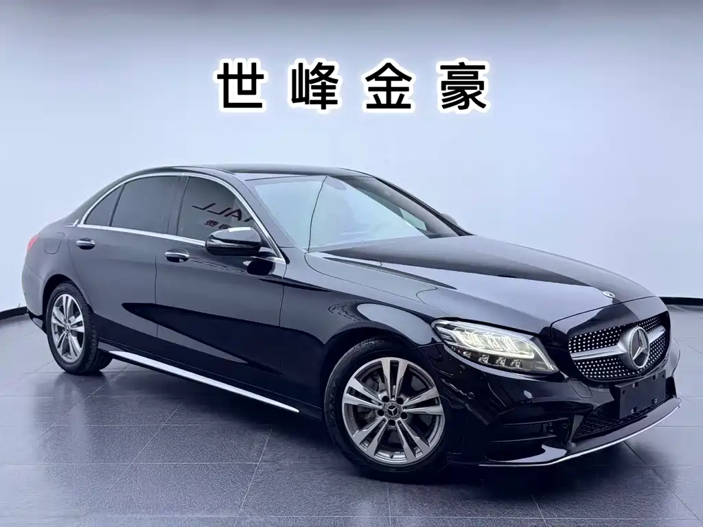Mercedes-Benz C-Class — миниатюра 3