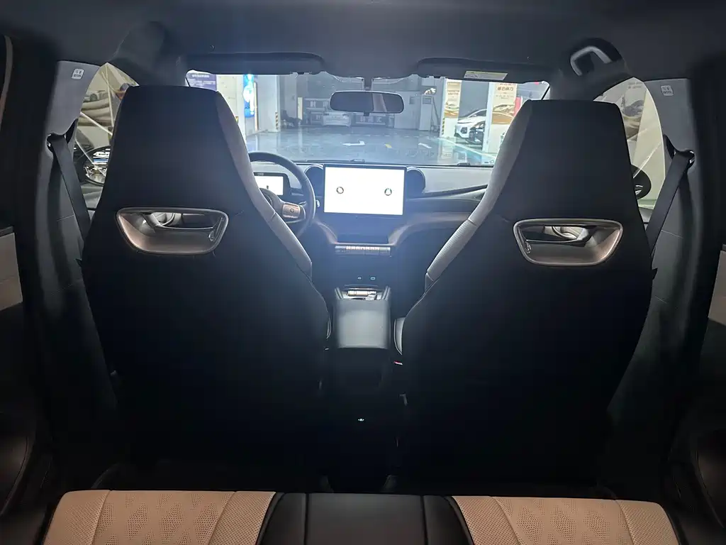 BYD Dolphin — миниатюра 14