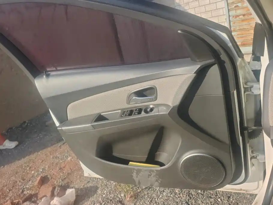 Chevrolet Cruze — миниатюра 7