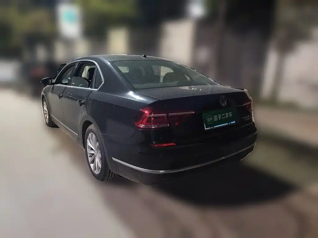 Volkswagen Passat — миниатюра 4