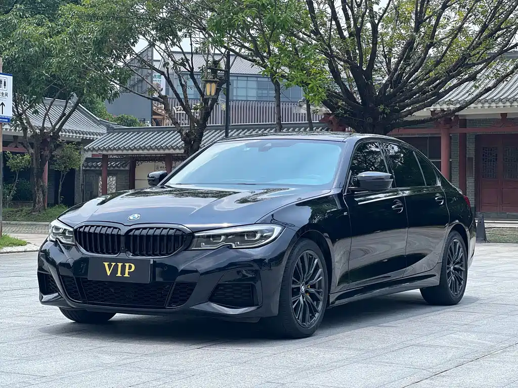 2021 BMW 3er - zdjęcie 1 z 26