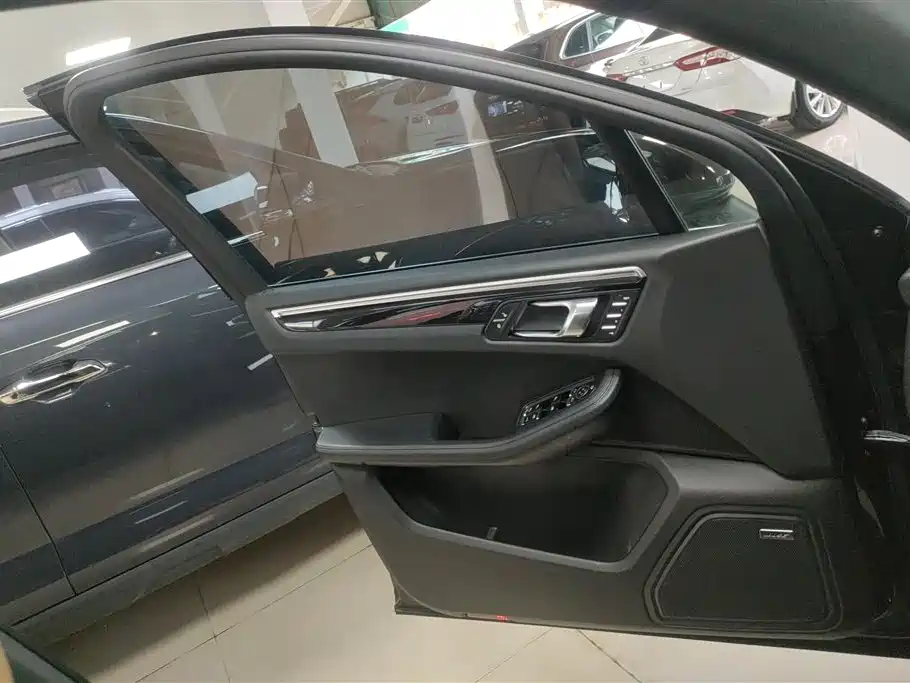 Porsche Macan 2017 Macan S 3.0T