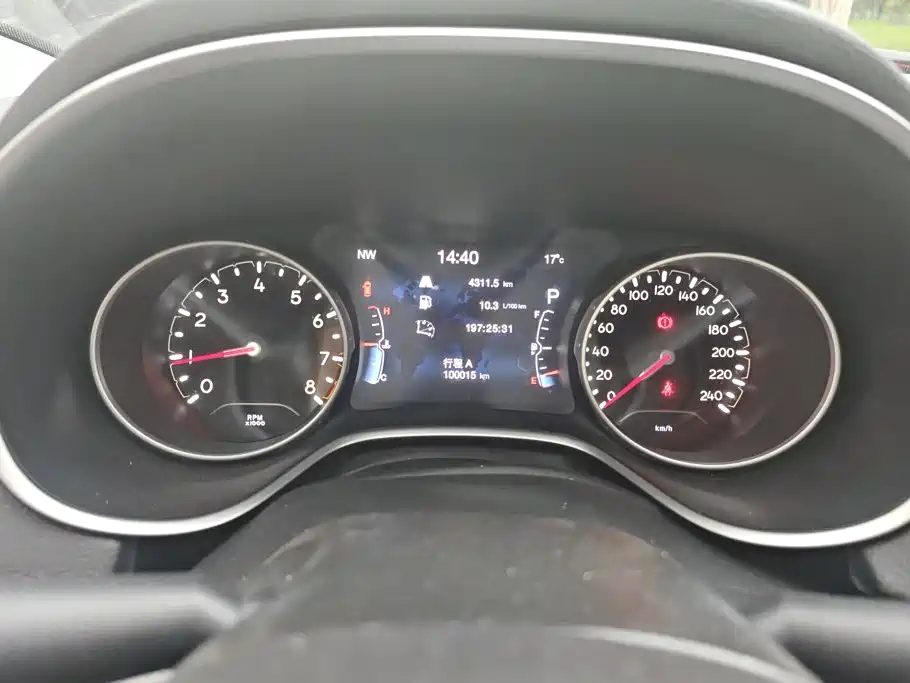 Jeep Compass — миниатюра 14