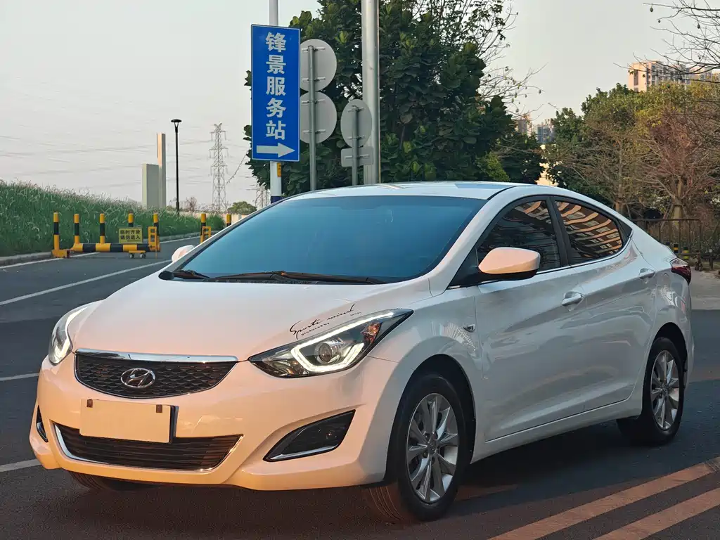 Hyundai Elantra Langdong 2017