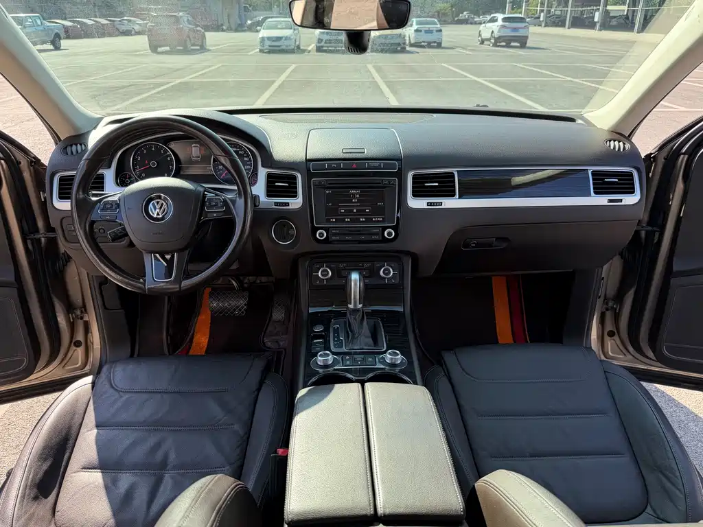 Volkswagen Touareg — миниатюра 6