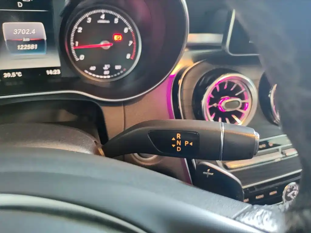 Mercedes-Benz C-Class — миниатюра 14