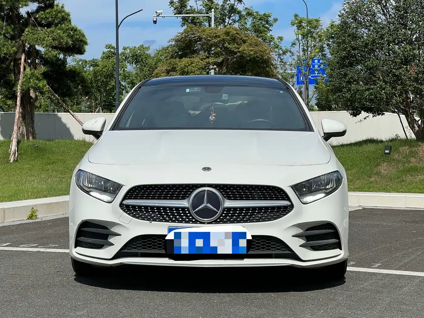 奔驰A级 2021款 A 180 L 运动轿车 2021