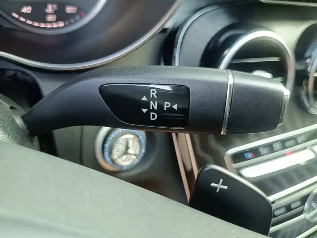 Mercedes-Benz C-Class — миниатюра 14