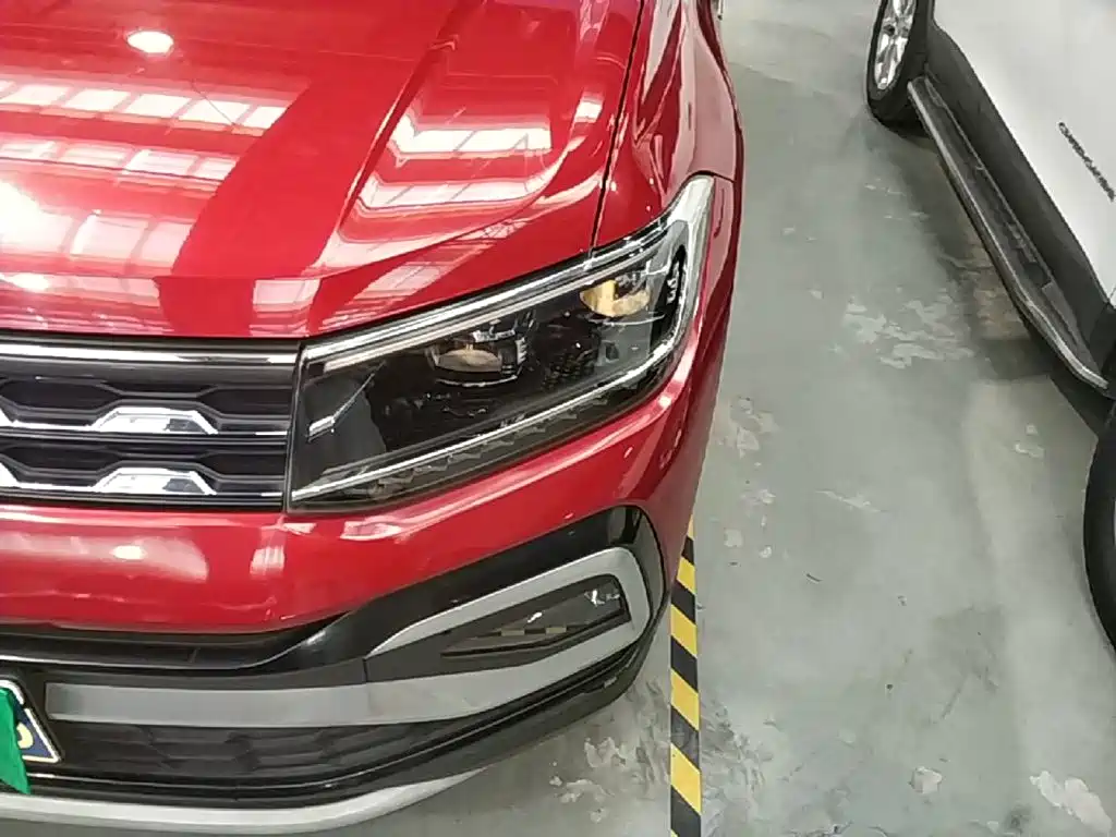 Volkswagen T-Cross — миниатюра 24