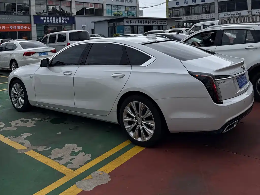 Cadillac CT6 2023 28T Luxury