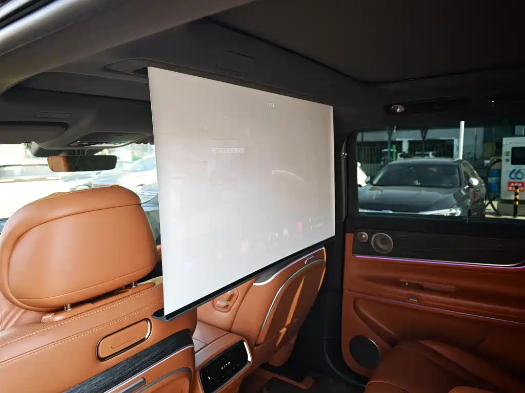 AITO ASK THE WORLD M9