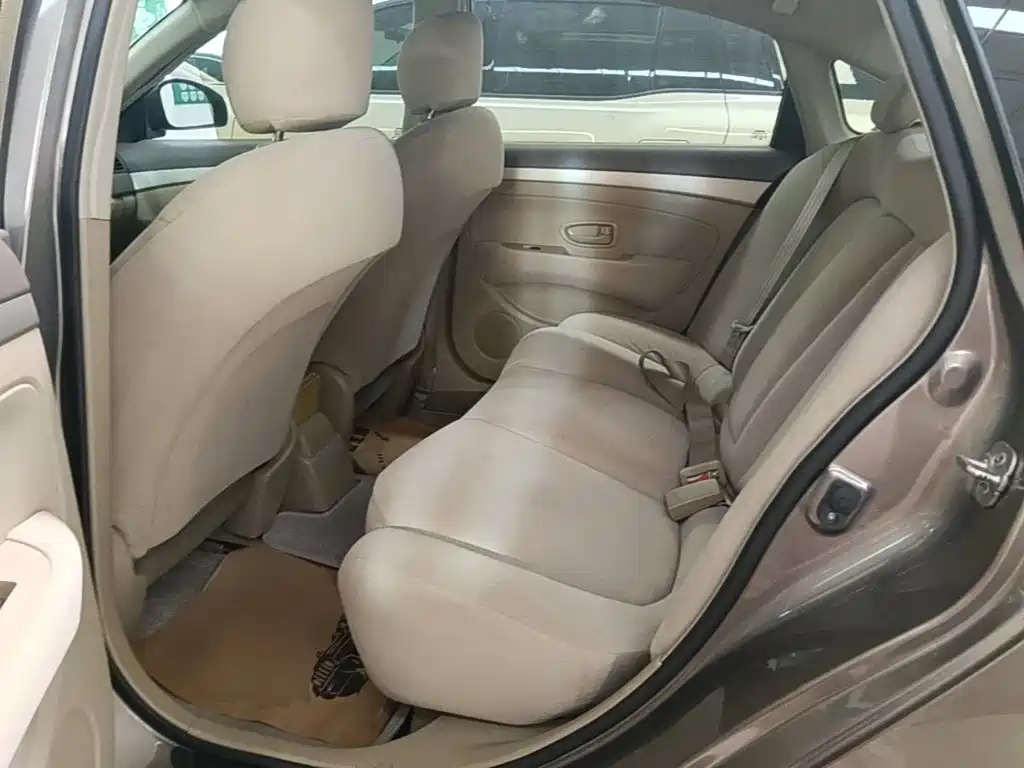 Nissan Sylphy — миниатюра 17