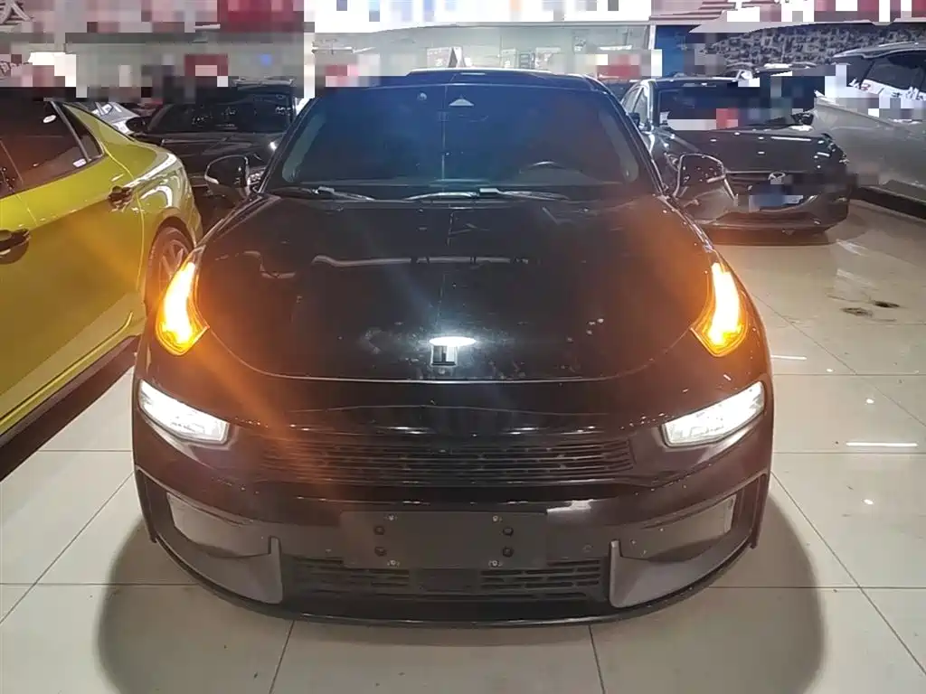 Lynk & Co 03 2019 2.0TD AT Pro