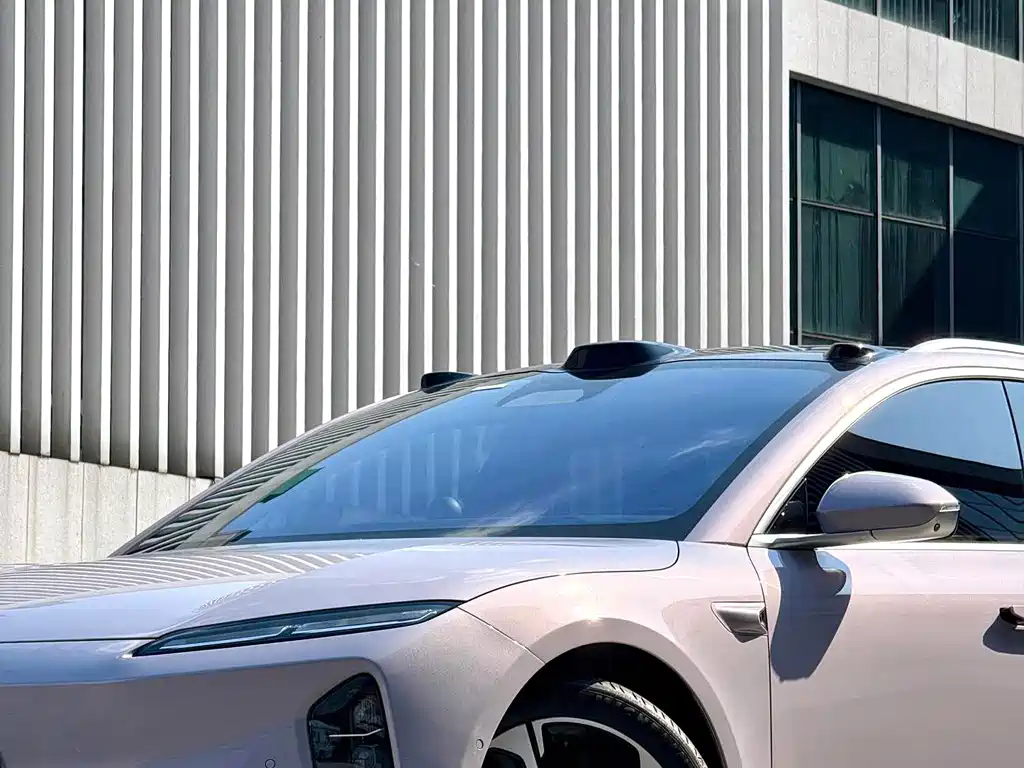 NIO ET5T — миниатюра 8