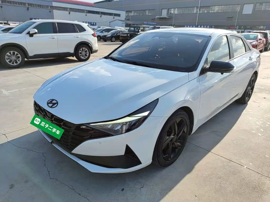 Hyundai Elantra — миниатюра 2