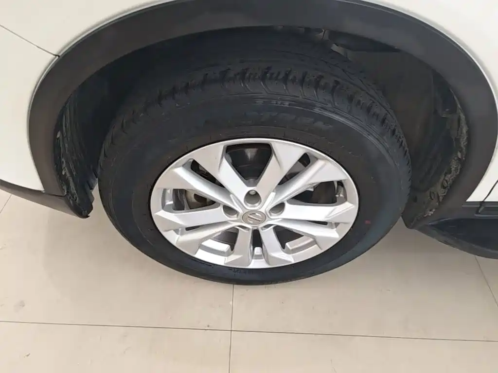 Nissan X-Trail — миниатюра 23