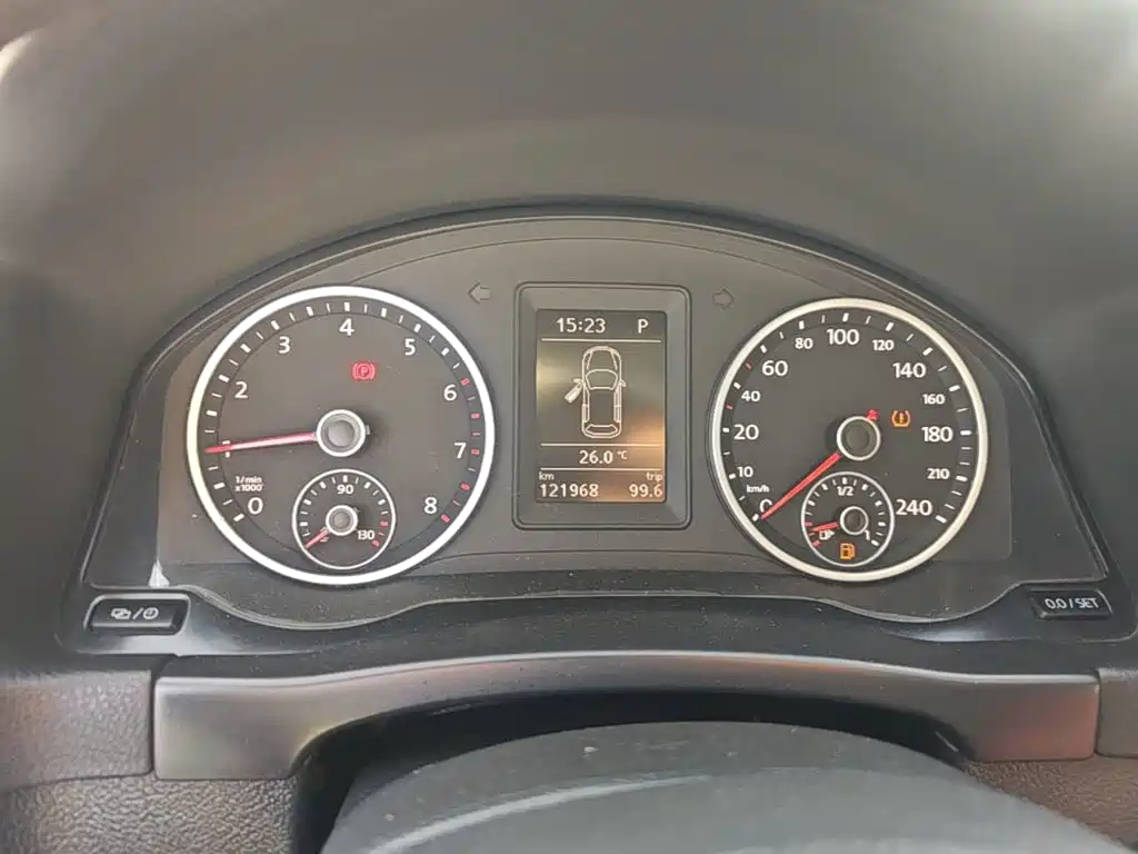 Volkswagen Tiguan — миниатюра 12