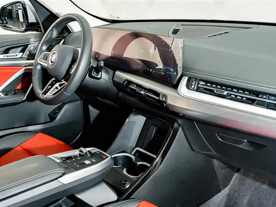 BMW X1 — миниатюра 17