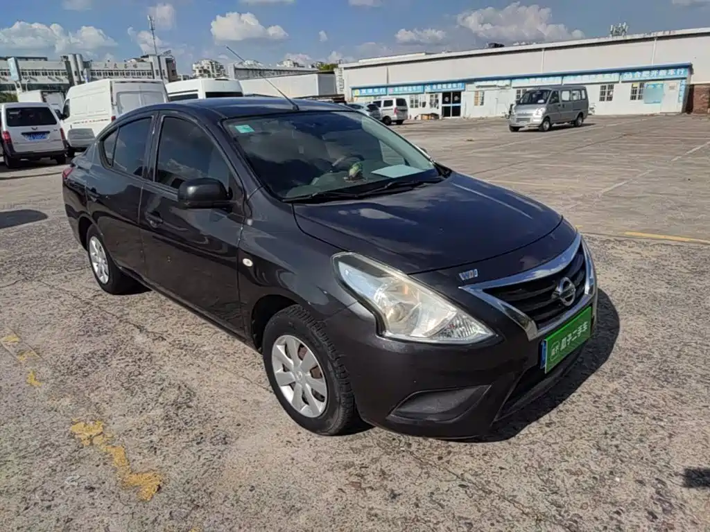 Nissan Sunny — миниатюра 4