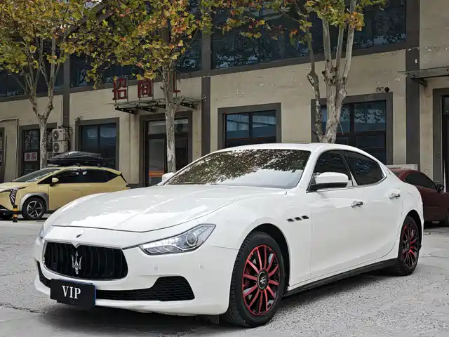 MASERATI GHIBLI