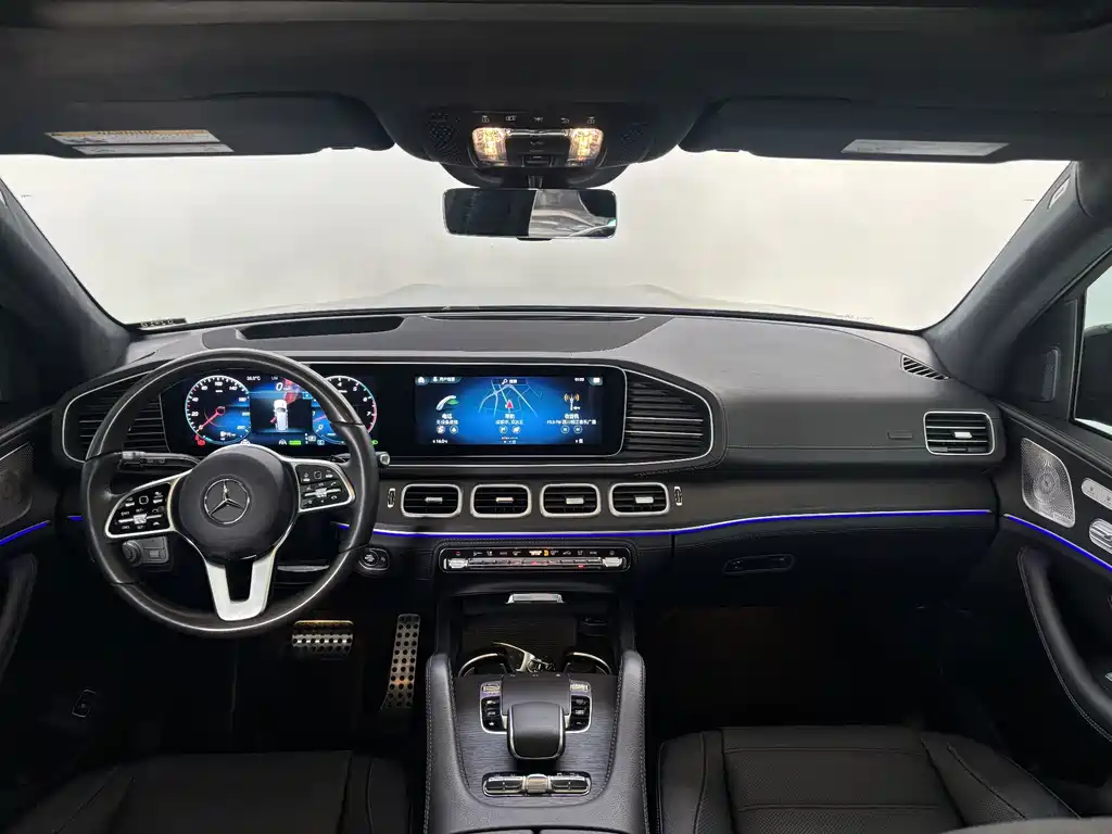 Mercedes-Benz GLS — миниатюра 13