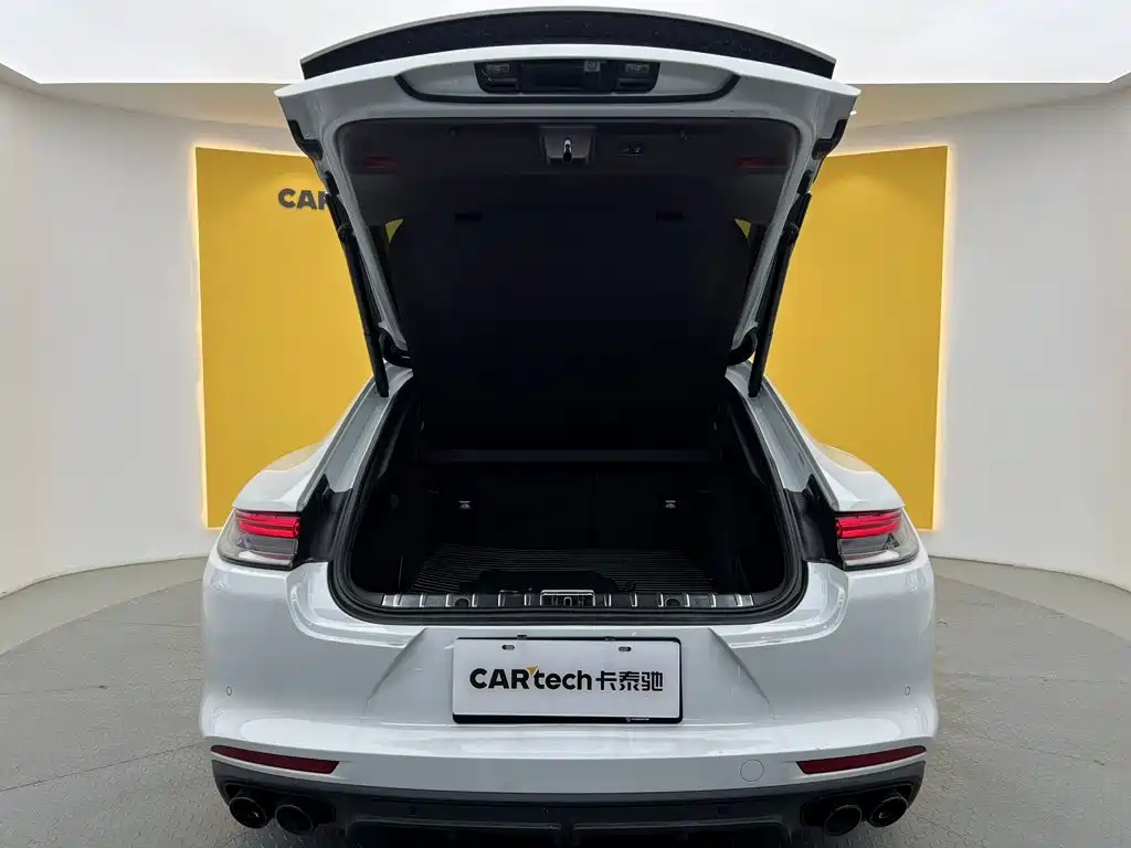 Porsche Panamera — миниатюра 12