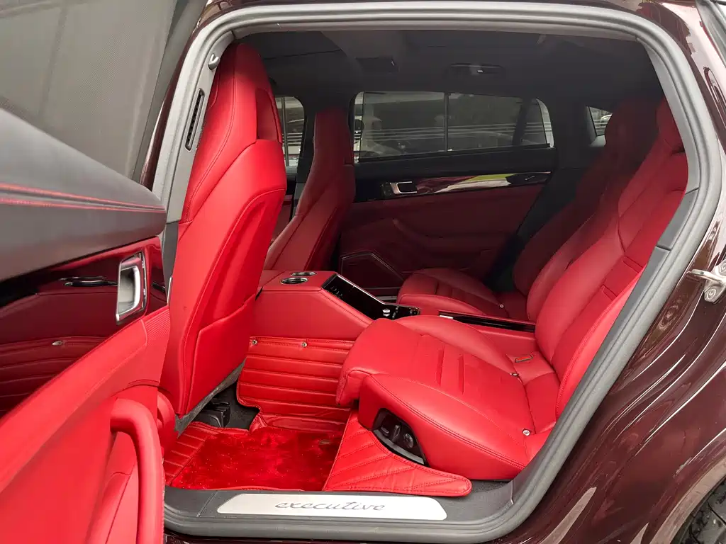Porsche Panamera — миниатюра 12