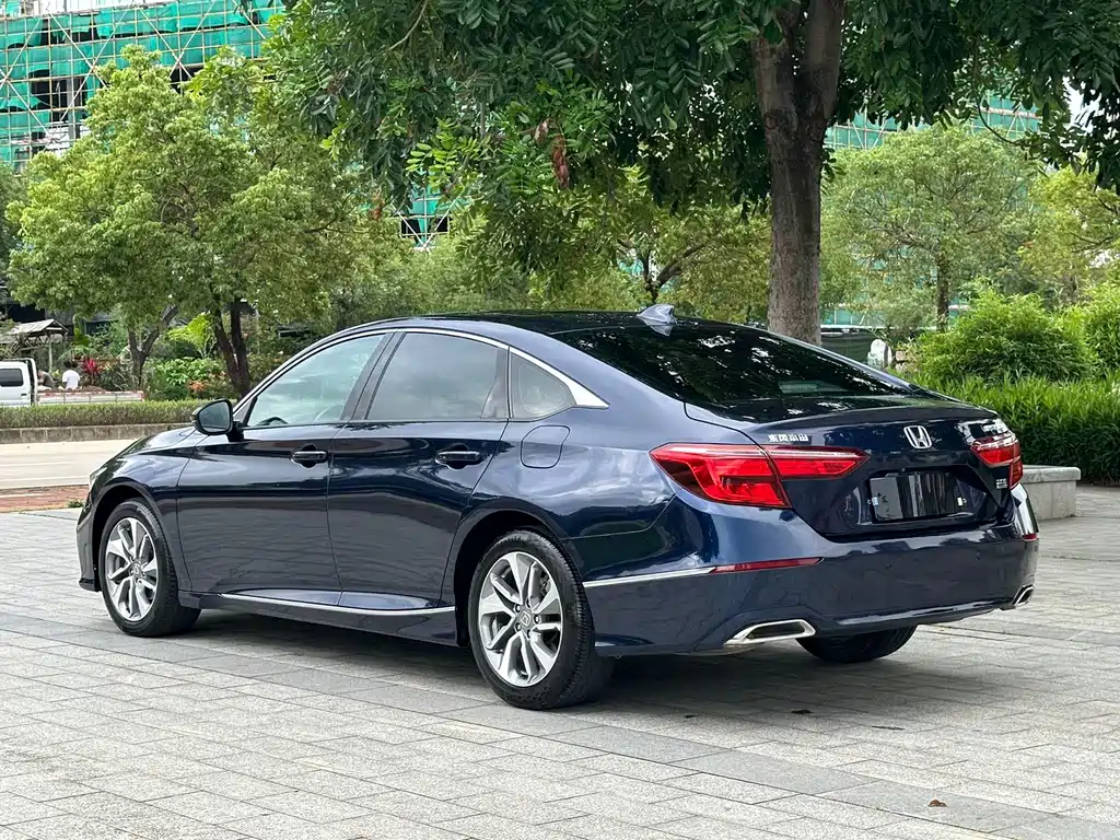Honda Inspire — миниатюра 9
