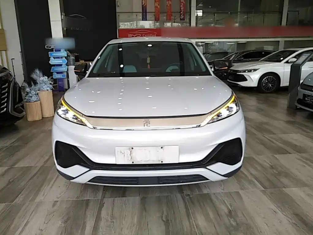 BYD Yuan Plus — миниатюра 3