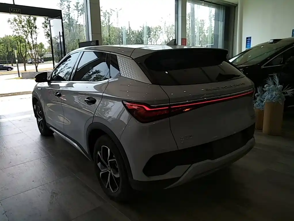 BYD Yuan Plus — миниатюра 5