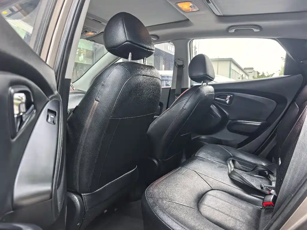 Hyundai ix35 — миниатюра 8