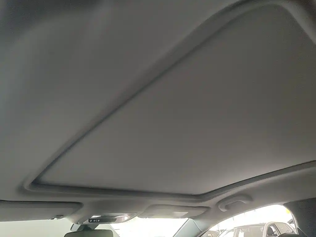 Chevrolet Malibu XL — миниатюра 18