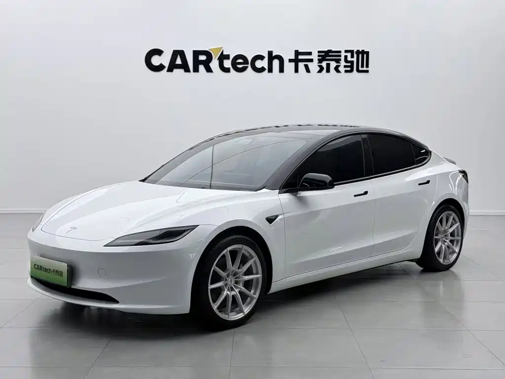 Tesla Model 3 — миниатюра 10
