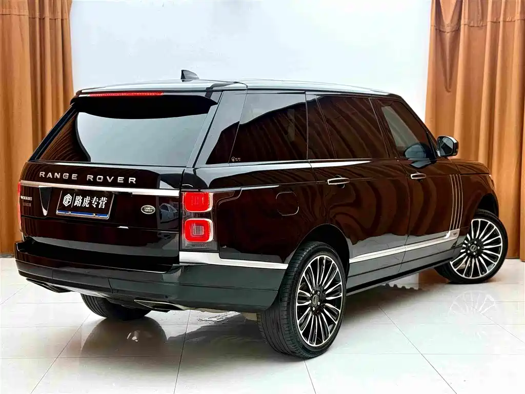 Land Rover Range Rover — миниатюра 4