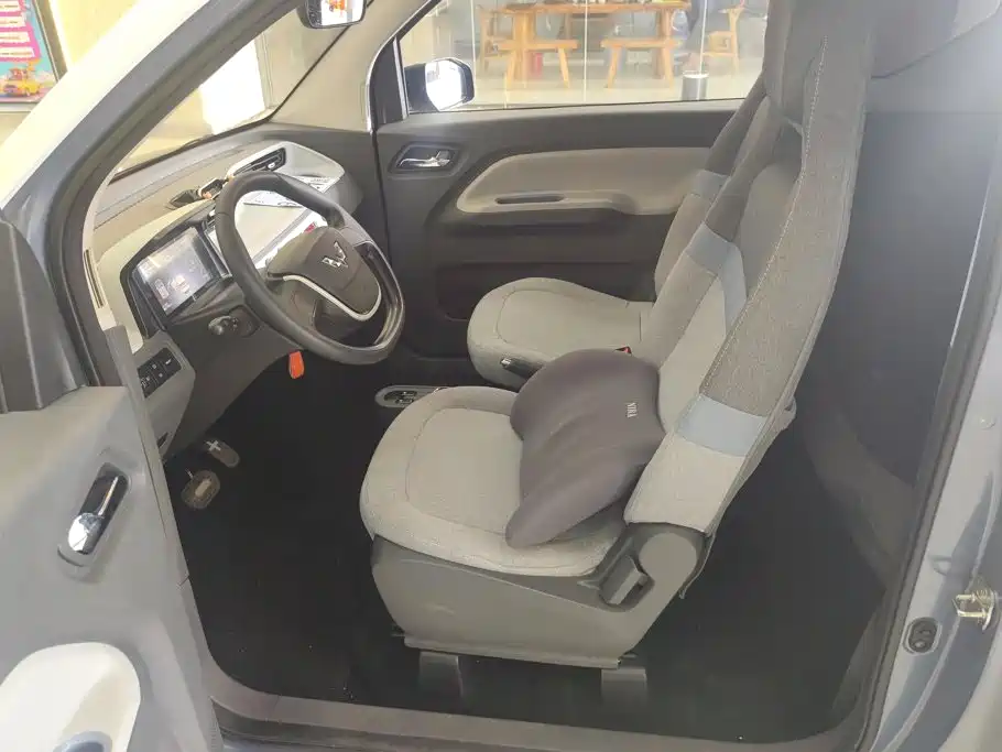 Wuling MINIEV — миниатюра 9