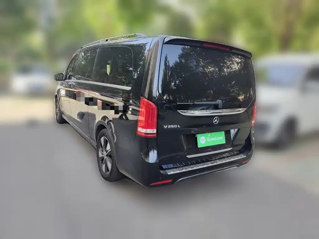 Mercedes-Benz V-Class — миниатюра 25