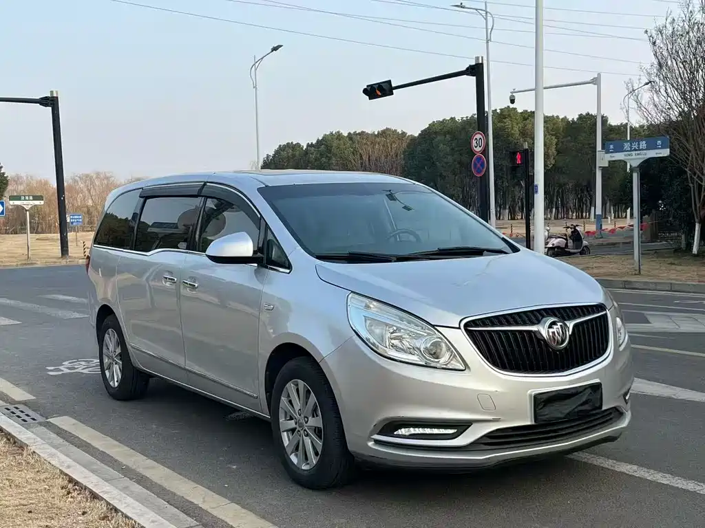 BUICK GL8