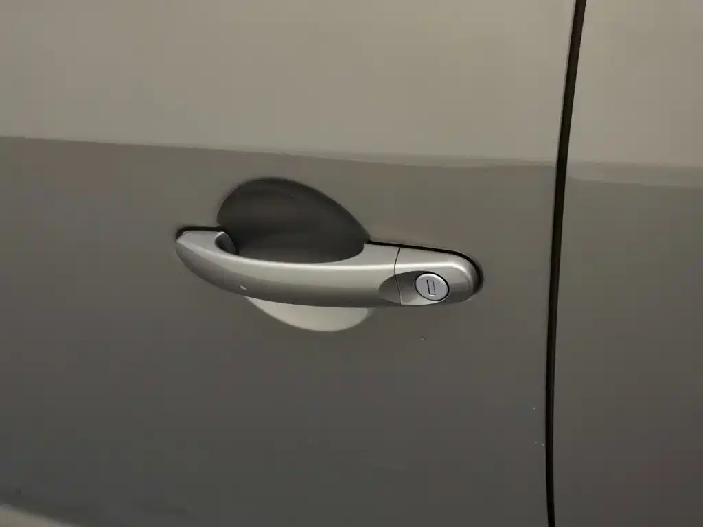 Volkswagen Touran — миниатюра 18