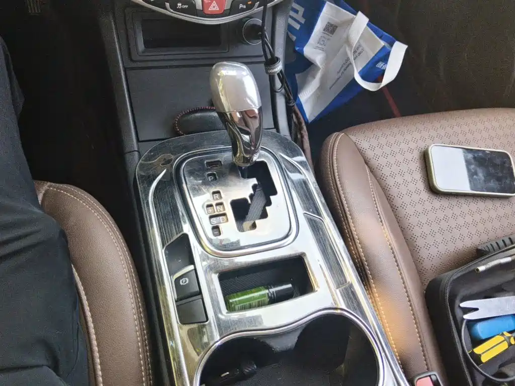 BYD S7 — миниатюра 10