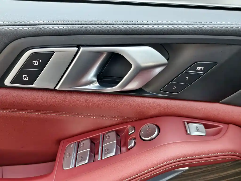 BMW X5 — миниатюра 16