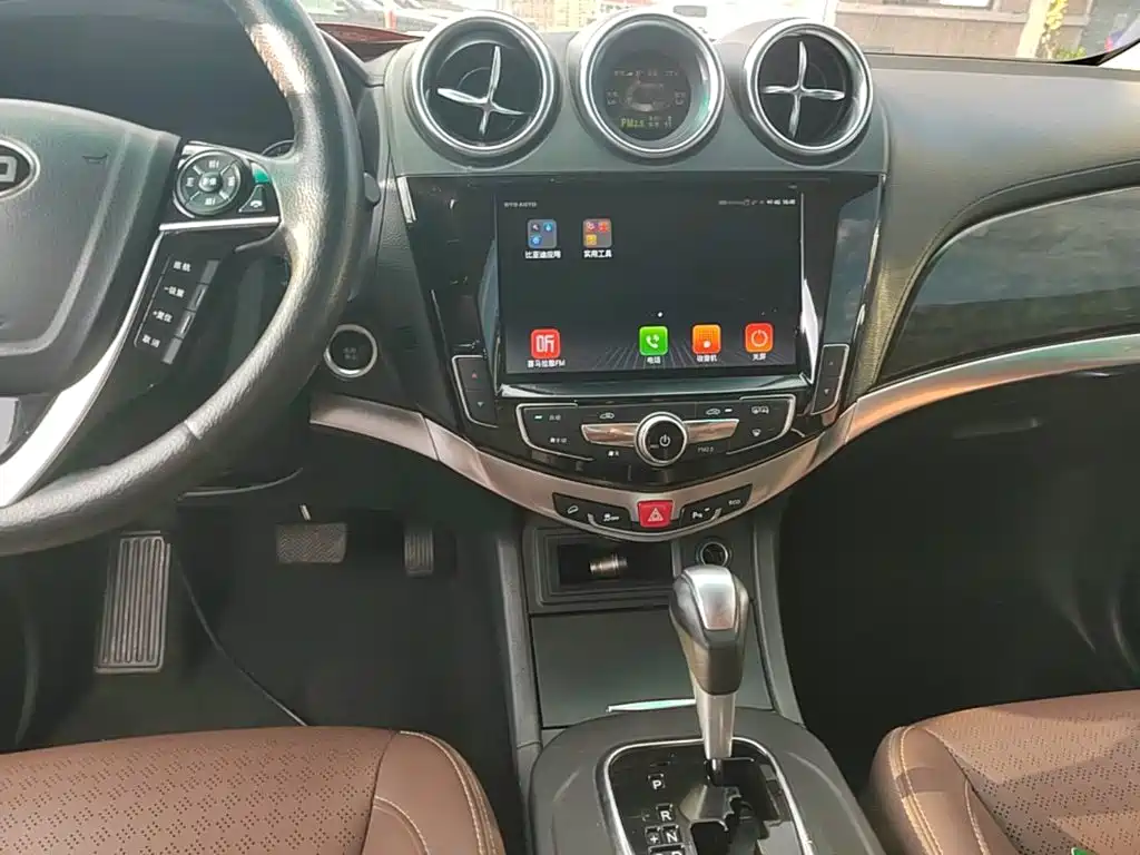 BYD S7 — миниатюра 13